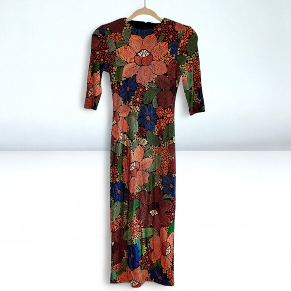 FARM Rio Black Stitched Flowers Lenzing Ecovero Viscose Midi Dress NWT - Picture 4 of 6
